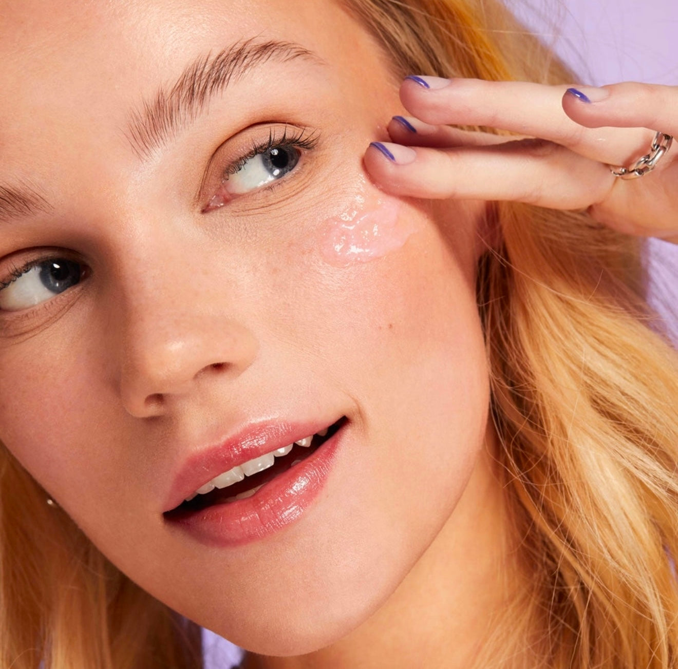 Base de maquillage REVOLUTION XX Revolution Kombucha X Spritz